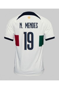 Portugal Nuno Mendes #19 Voetbaltruitje Uit tenue WK 2022 Korte Mouw